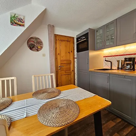 Ferienhaus Lena Nr1